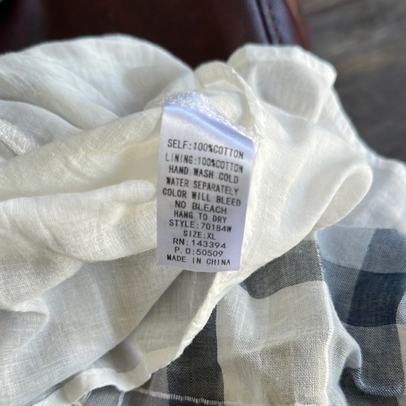 Sleeveless Plaid Dress in Blue and Off White - Picture 5 of 5